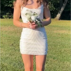 Windsor White Sparkly Homecoming Dress! (Only worn once)